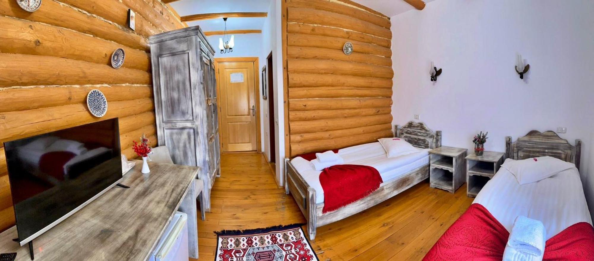 Domeniul Haiducilor Bucovina Сучава Экстерьер фото