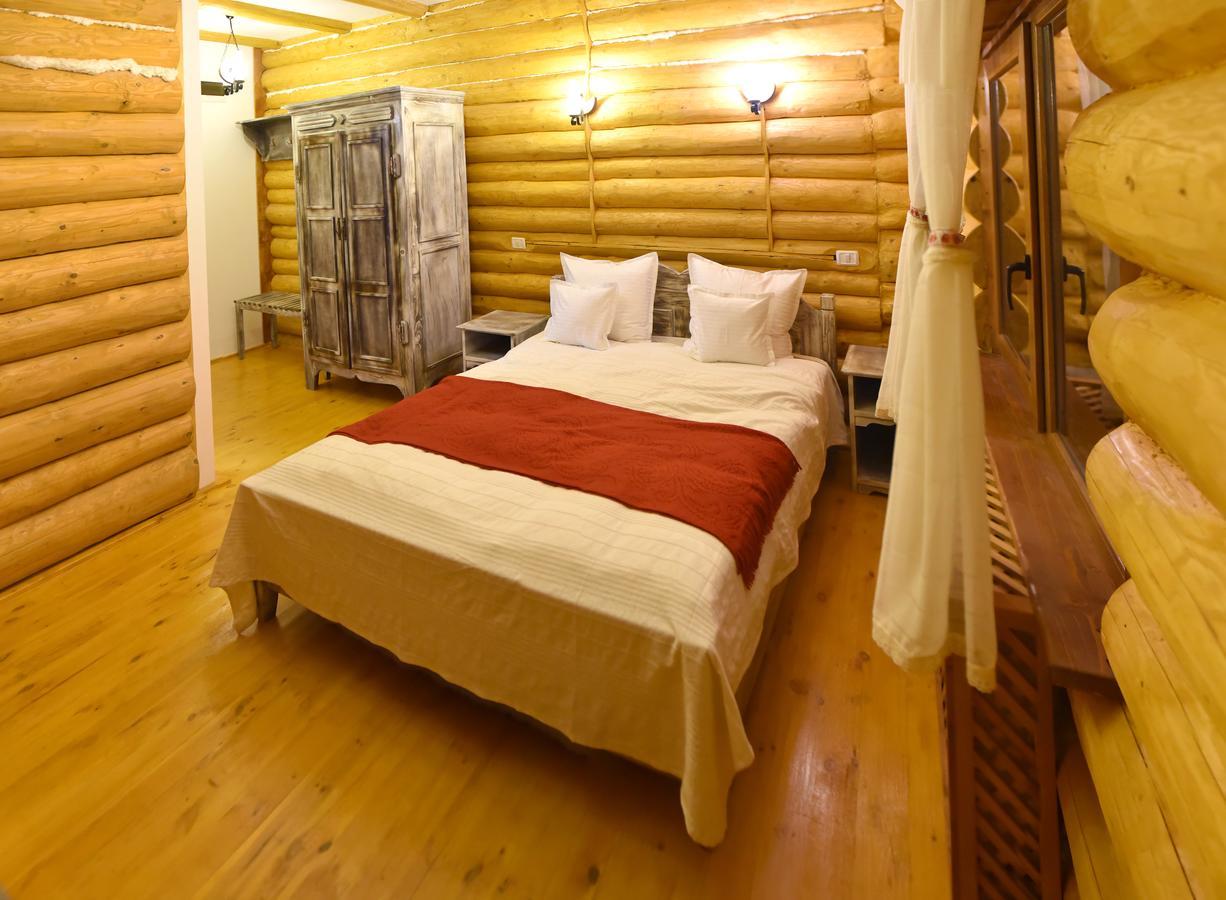 Domeniul Haiducilor Bucovina Сучава Экстерьер фото